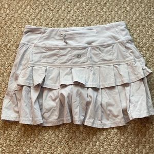 Size 2 Lululemon White ruffle skirt